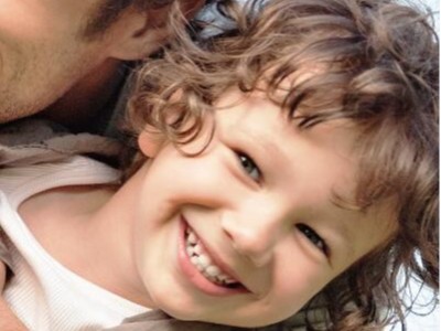 惟德口腔醫(yī)院大型公益活動“花蕾工程”走進(jìn)特殊教育學(xué)校